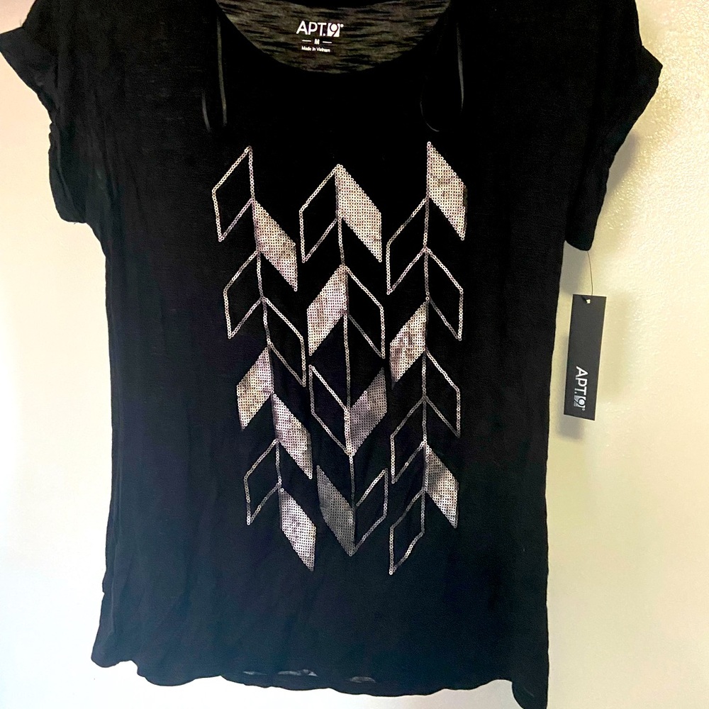 Shirt color black